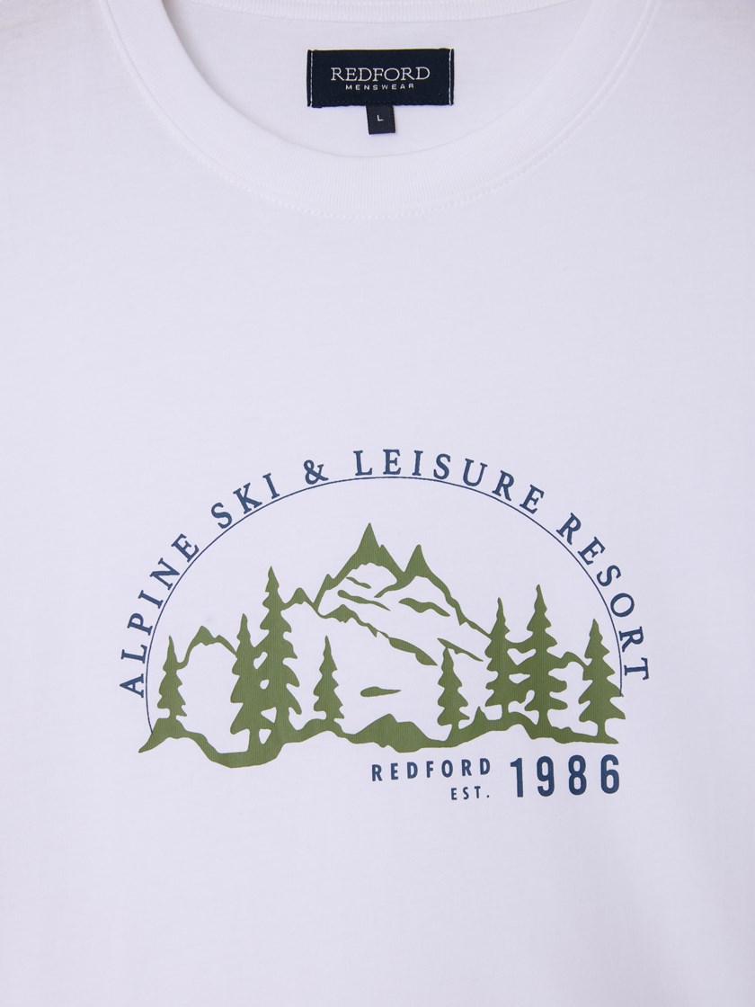 7514440 OAA 7514440_OAA-REDFORD-W25-Front_4259_Resort t-skjorte OAA.jpg_Front