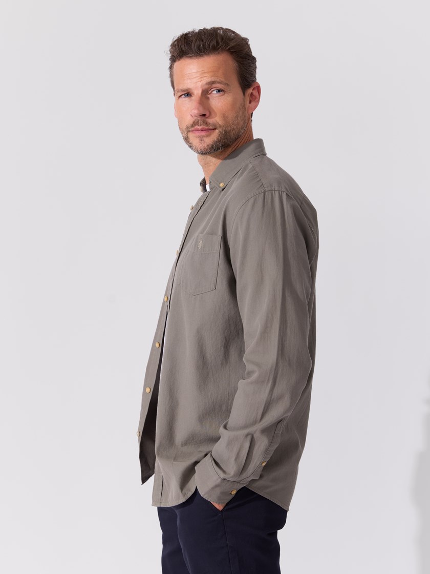 7514441 GMR 7514441_GMR-REDFORD-S26-Modell-Front_chn=match_1201_Rodd skjorte GMR.jpg_Front||Front