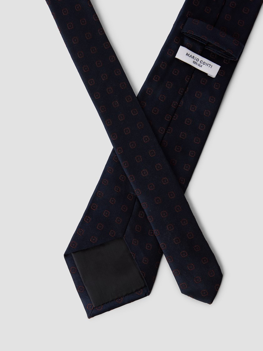 7514444 EM1 7514444_EM1-MARIOCONTI-W25-Front_930_Zico silkeslips.jpg_Front||Front