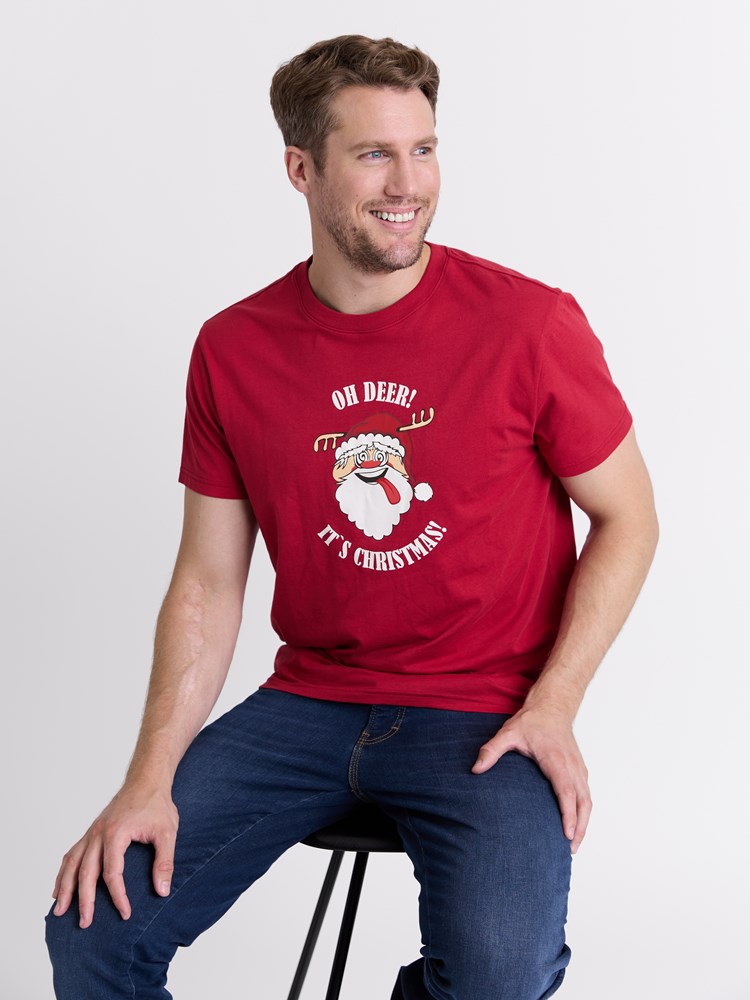 Holiday t-skjorte 7514452_KBY-REDFORD-W25-Modell-Front_chn=match_1751_Holiday t-skjorte KBY_Holiday t-skjorte KBY 7514452.jpg_Front