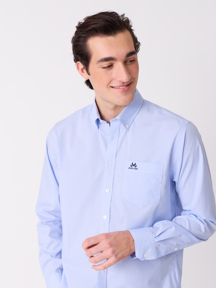 Kendy skjorte - Classic fit 7514458_E9O-JEANPAUL-S26-Modell-Front_2195_Kendy skjorte - Classic fit E9O.jpg_Front||Front