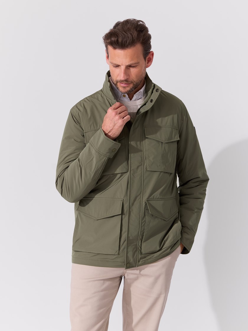 7514545 GMR 7514545_GMR-REDFORD-S26-Modell-Front_chn=match_871_Travis jakke GMR.jpg_Front