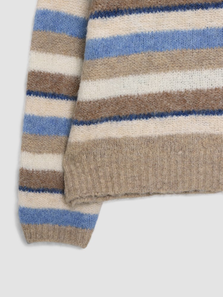 Kallie stripet genser 7514587_T23-VAVITE-S26-Front_7249_Kallie stripet genser T23.jpg_Front