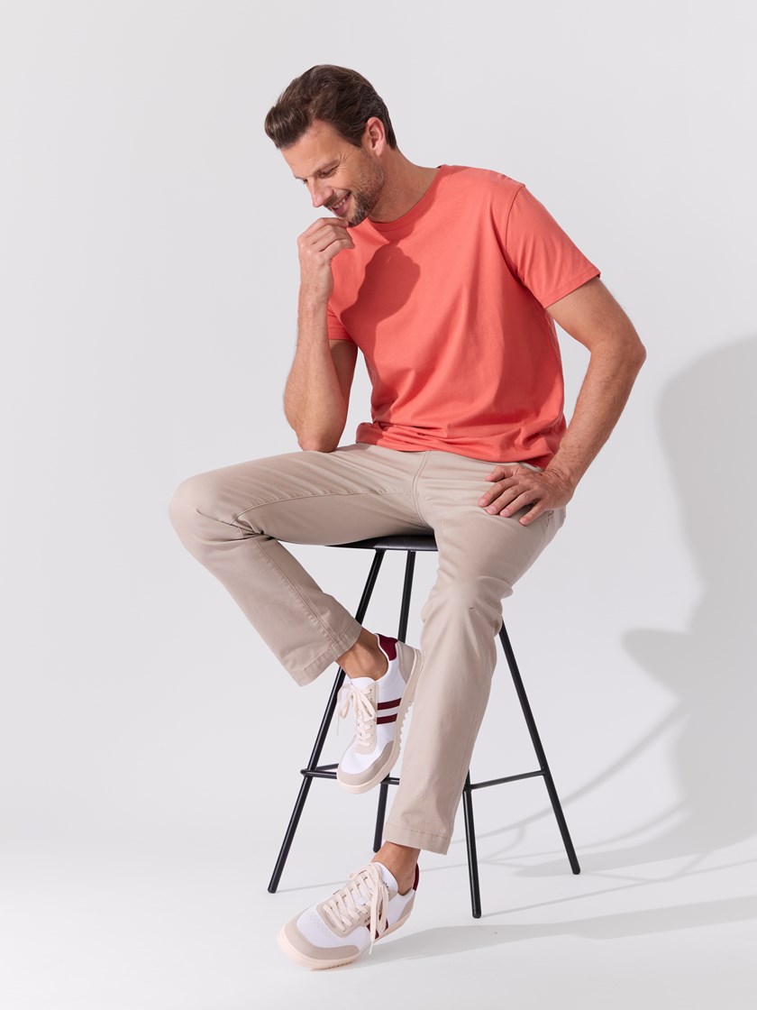 7514628 K3E 7514628_K3E-REDFORD-S26-Modell-Front_chn=match_1693_Joe t-skjorte K3E.jpg_Front||Front