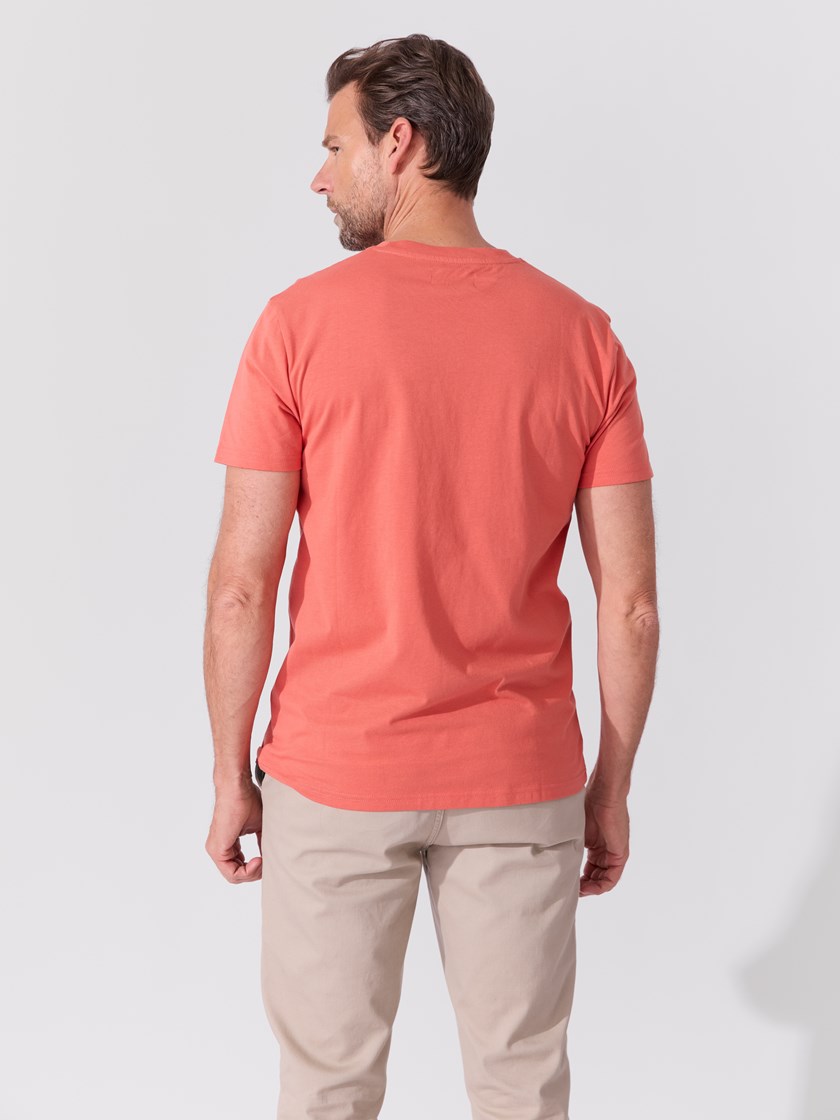 7514628 K3E 7514628_K3E-REDFORD-S26-Modell-Front_chn=match_7565_Joe t-skjorte K3E.jpg_Front||Front