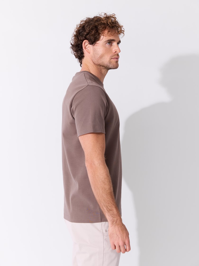 7514784 APR 7514784_APR-MARIOCONTI-S26-Modell-Front_chn=match_304_Primo t-skjorte APR_Primo t-skjorte APR 7514784.jpg_Front||Front