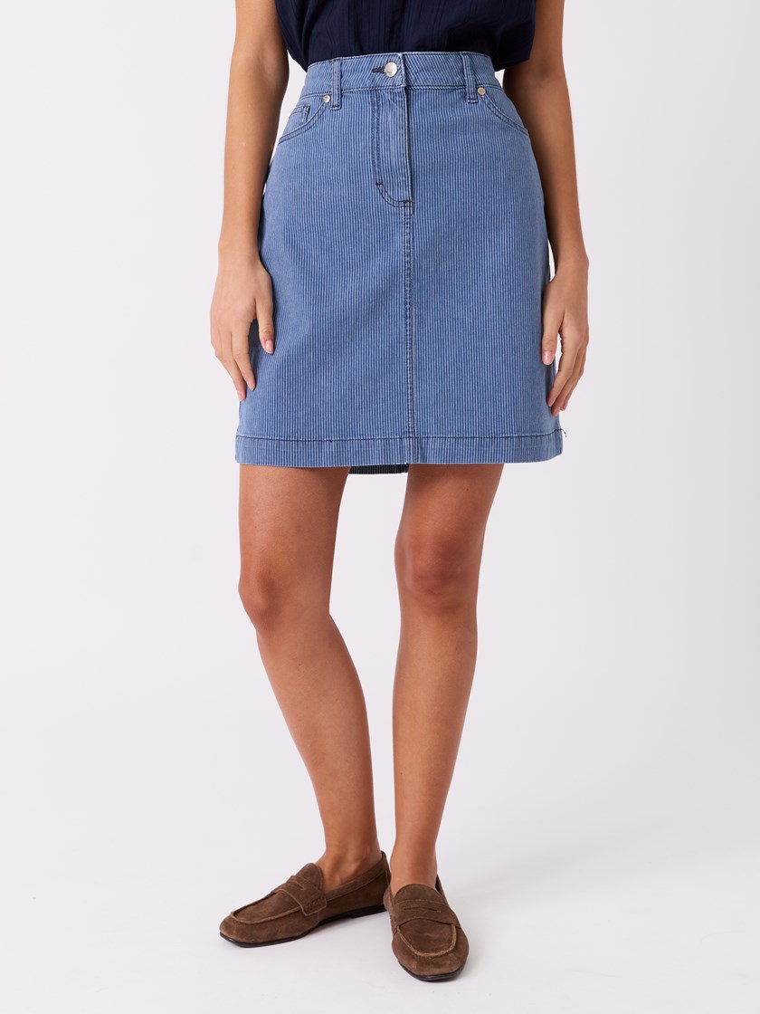 7514810 DAC 7514810_DAC_Jean Paul_Patty Stripet Denim Skjørt_H26 (6)_Patty stripet skjørt DAC.jpg_