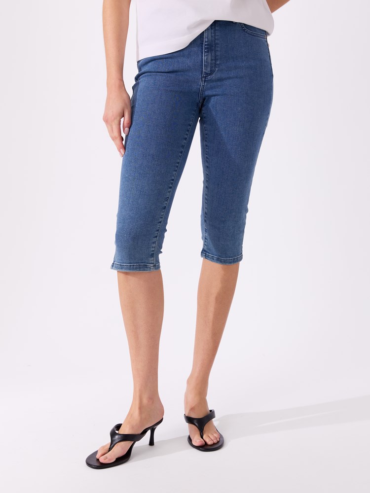 Sophia capri 7514899_DAC-VAVITE-H26-details_chn=match_7575_Sophia capri DAC.jpg_