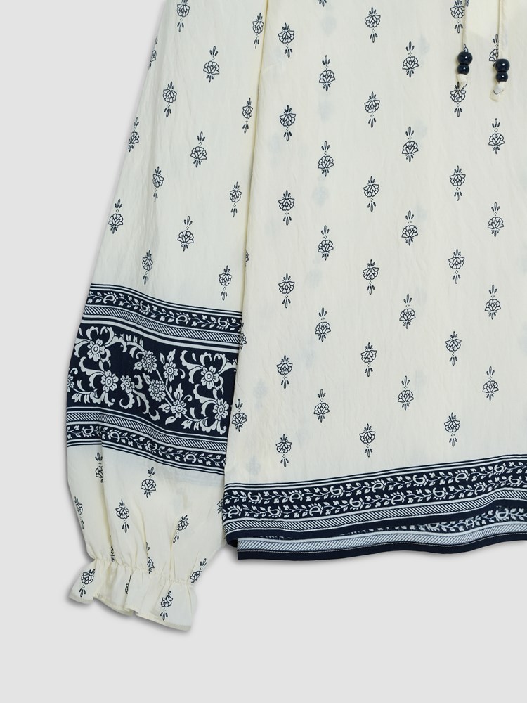 Lena bluse 7514972_O79-VAVITE-S26-Front_7119_Lena bluse O79.jpg_Front