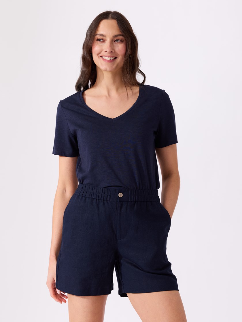 7514991 EGS 7514991_EGS-VAVITE-H26-Modell-Front_chn=match_3265_Mary shorts EGS.jpg_Front||Front