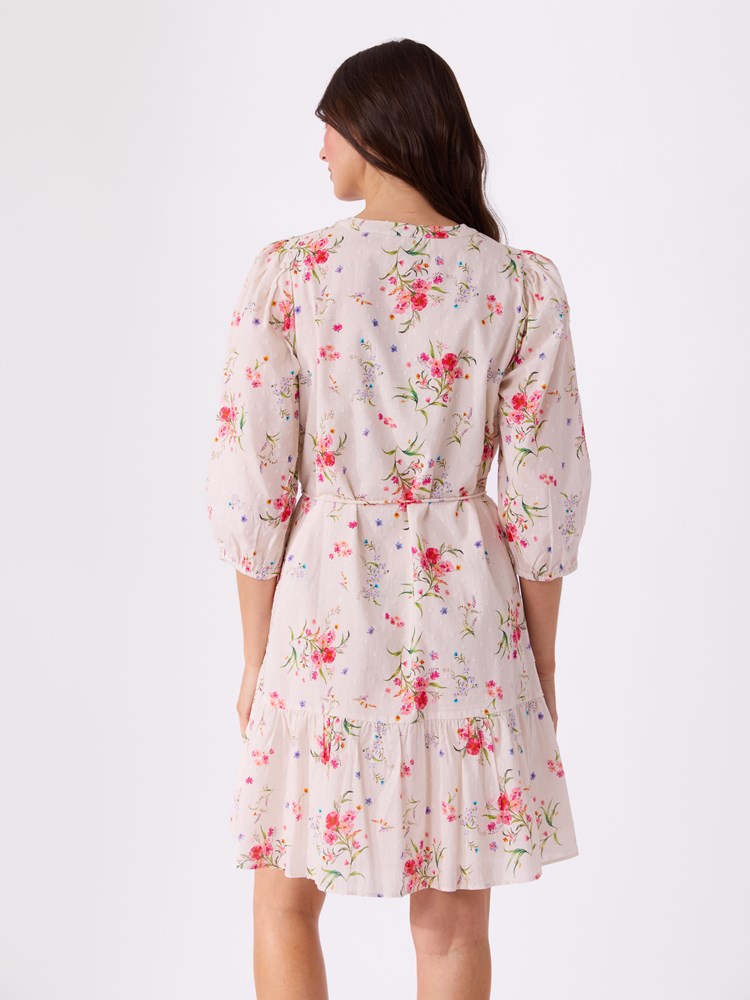 Scarlett kjole 7515069_O79-VAVITE-H26-Modell-Back_chn=match_1390_Scarlett kjole O79.jpg_Back