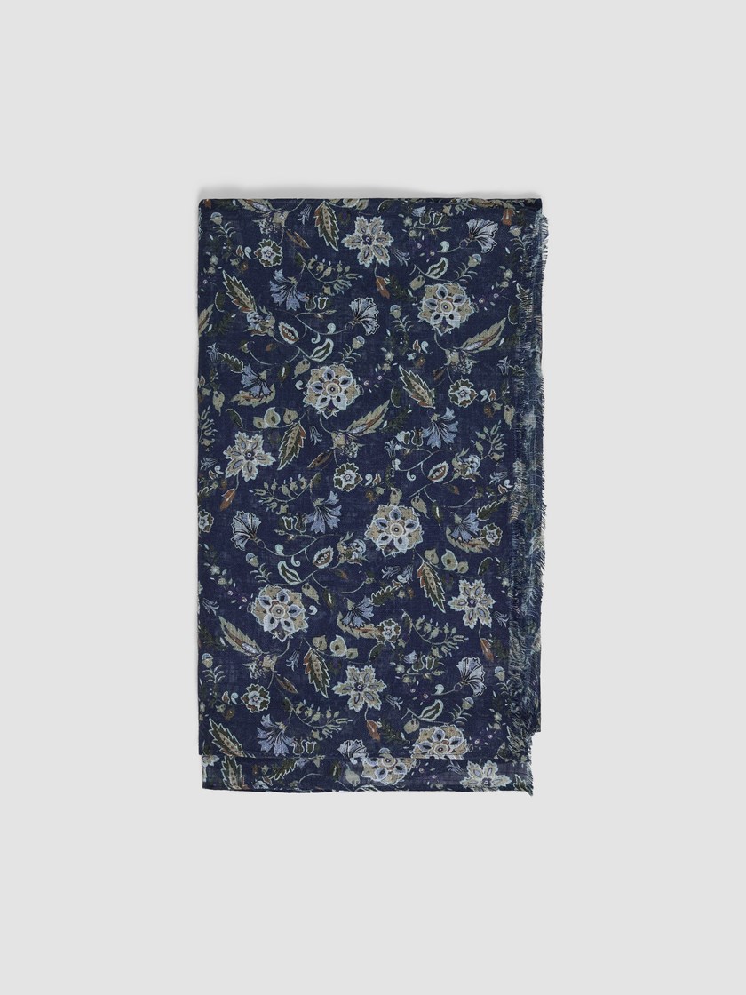 7515085 T23 7515085_T23-VAVITE-S26-Front_4992_Kelsey skjerf T23.jpg_Front