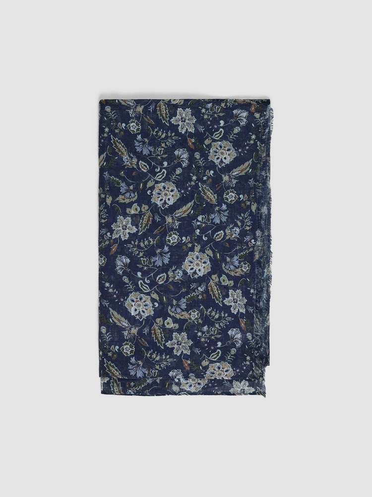 Kelsey skjerf 7515085_T23-VAVITE-S26-Front_4992_Kelsey skjerf_Kelsey skjerf T23.jpg_Front||Front