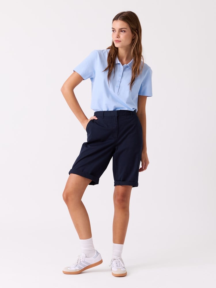 Cerise shorts 7515131_EM6-JEANPAUL-H26-Front_6070_Cerise shorts EM6.jpg_Front||Front