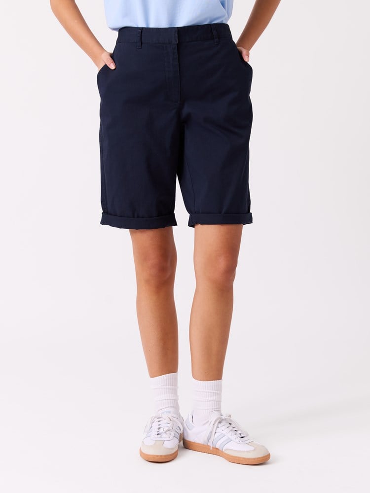 Cerise shorts 7515131_EM6-JEANPAUL-H26-Front_8237_Cerise shorts EM6.jpg_Front||Front