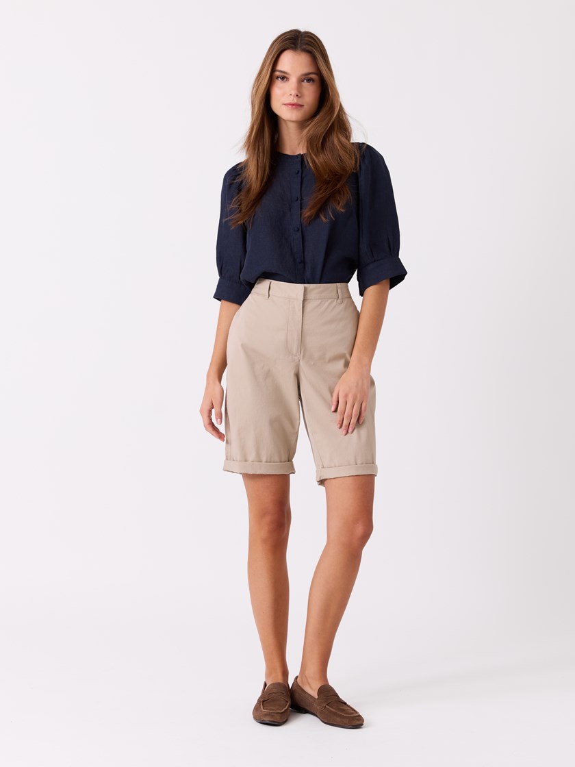 7515131 I4Y 7515131_I4Y-JEANPAUL-H26-Front_8170_Cerise shorts I4Y.jpg_
