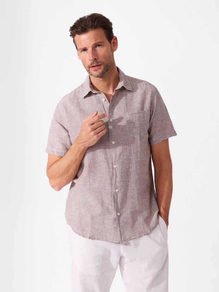 7515143 AES 7515143_AES-REDFORD-H26-Modell-Front_chn=match_1550_Elia skjorte AES.jpg_Front||Front