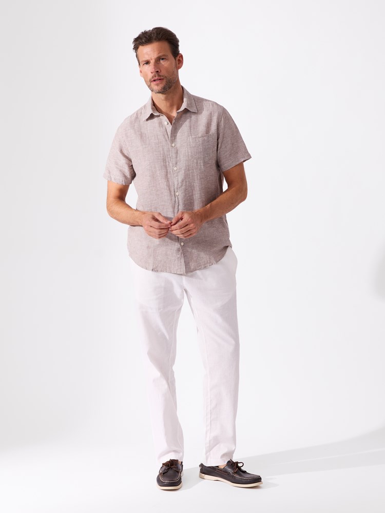 Elia skjorte 7515143_AES-REDFORD-H26-Modell-Front_chn=match_9104_Elia skjorte AES.jpg_Front||Front