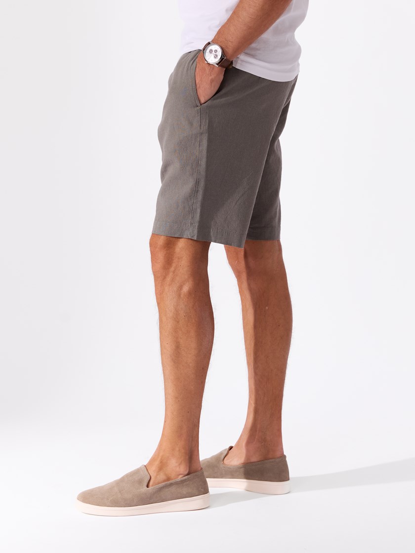 7515144 R81 7515144_R81-REDFORD-H26-Modell-Front_chn=match_1365_Mike shorts R81_Mike shorts i linblanding R81.jpg_Front||Front