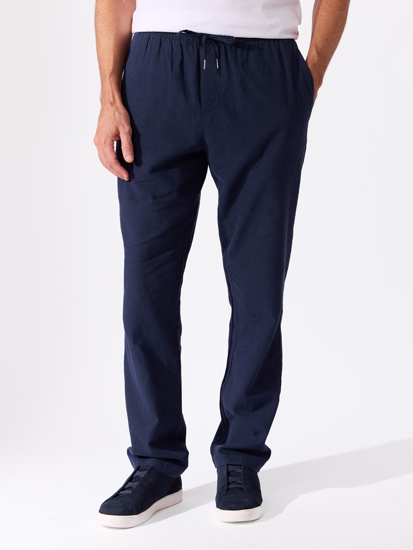 7515145 EM1 7515145_EM1-REDFORD-H26-Modell-Front_chn=match_1203_Mike bukse EM1.jpg_Front||Front