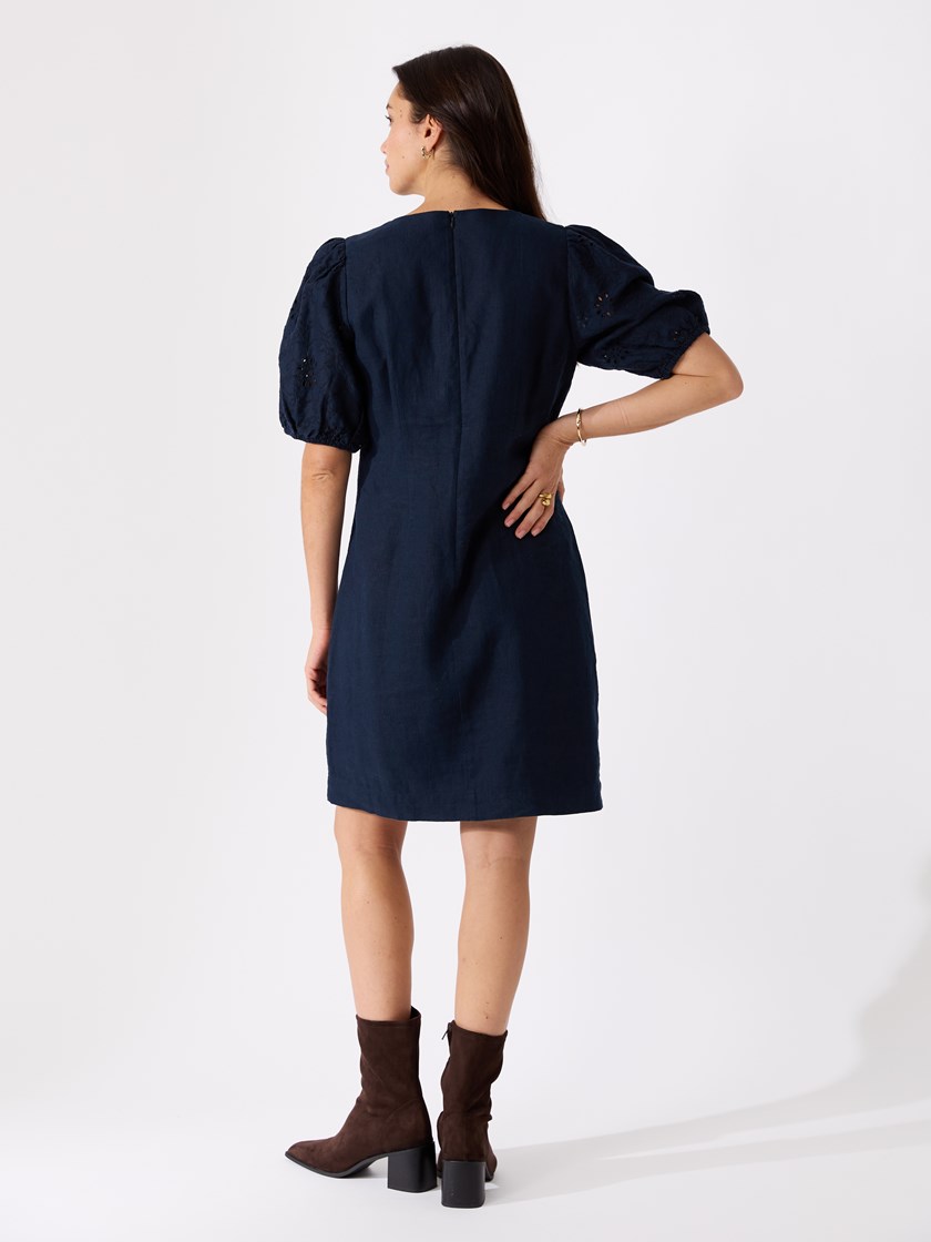 7515164 EM6 7515164_EM6 12_Ingrid brodert linkjole EM6_Ingrid brodert linkjole EM6 7515164.jpg_