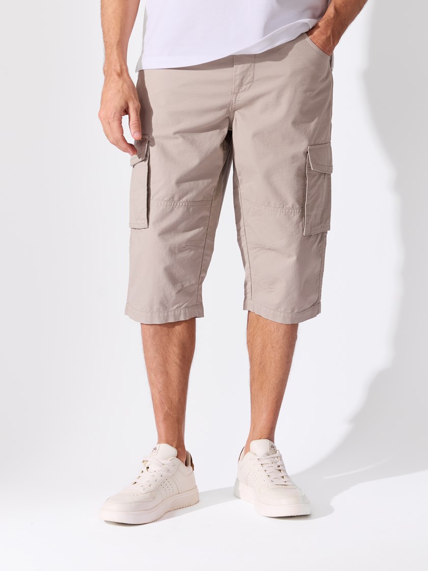 7515200 AQB 7515200_AQB-REDFORD-H26-Modell-Front_chn=match_5097_Porter shorts AQB.jpg_Front||Front