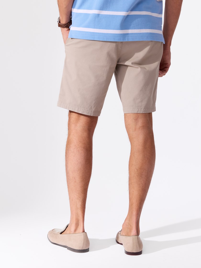 7515243 AQB 7515243_AQB-REDFORD-H26-Modell-Front_chn=match_6459_Kriss shorts AQB.jpg_Front||Front
