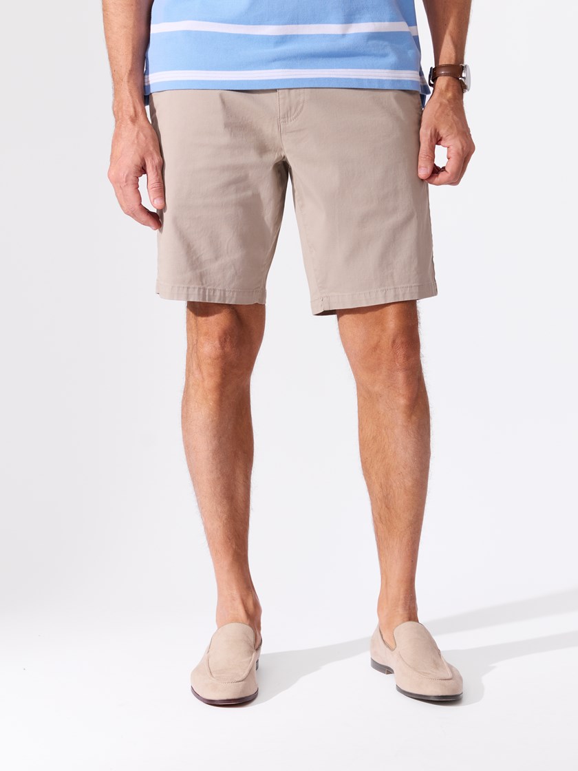 7515243 AQB 7515243_AQB-REDFORD-H26-Modell-Front_chn=match_8199_Kriss shorts AQB.jpg_Front||Front