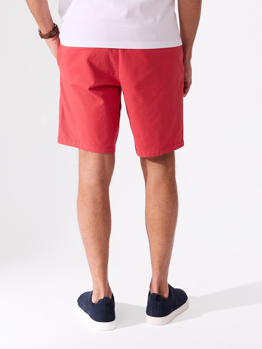 7515243 MQN 7515243_MQN-REDFORD-H26-Modell-Front_chn=match_8084_Kriss shorts MQN.jpg_Front||Front