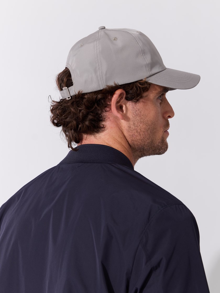 7515250 I4I 7515250_I4I-MarioConti-S26-modell-front1_Leandro caps I4I.jpg_Front||Front