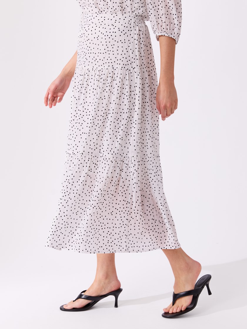 7515301 O79 7515301_O79-VAVITE-H26-Modell-Left_chn=match_3705_Leona skjørt O79.jpg_Left||Left