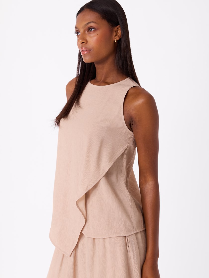 7515305 A9S 7515305_A9S-DONNA-H26-Modell-Front_chn=match_1967_Linnea topp A9S.jpg_Front||Front