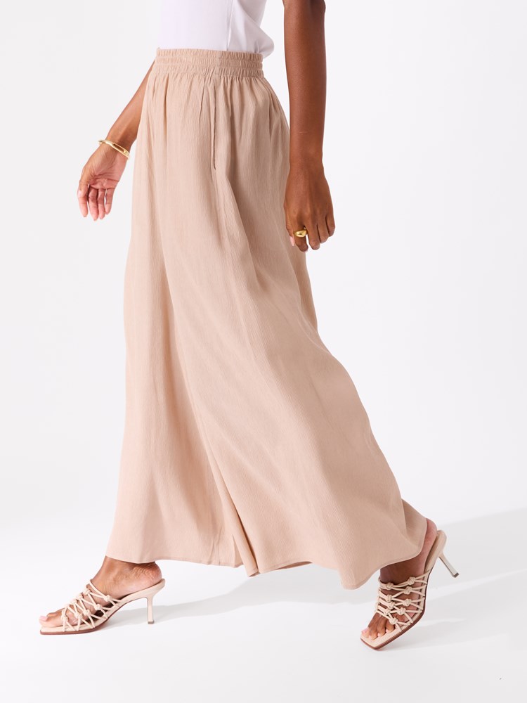 Linnea bukse 7515308_A9S-DONNA-H26-Modell-Front_chn=match_5382_Linnea bukse A9S.jpg_Front||Front