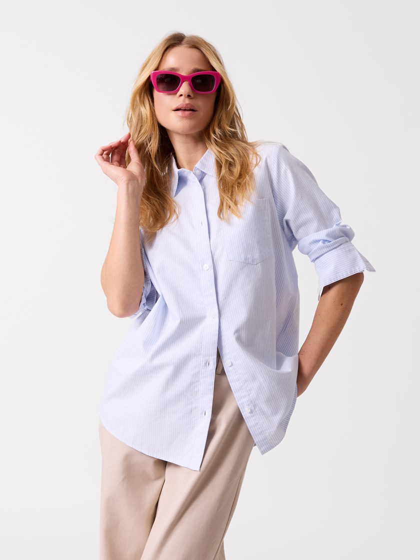 7515318 EN3 7515318_EN3-JEANPAUL-S26-Modell-Front (7)_Caro stripet skjorte EN3.jpg_