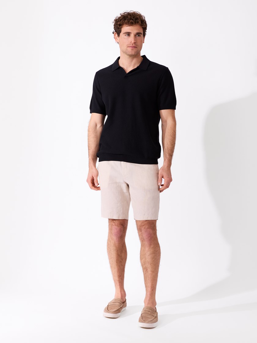 7515320 C28 7515320_C28-MARIOCONTI-H26-Modell-Front_chn=match_9493_Franco strikket polo C28.jpg_Front||Front