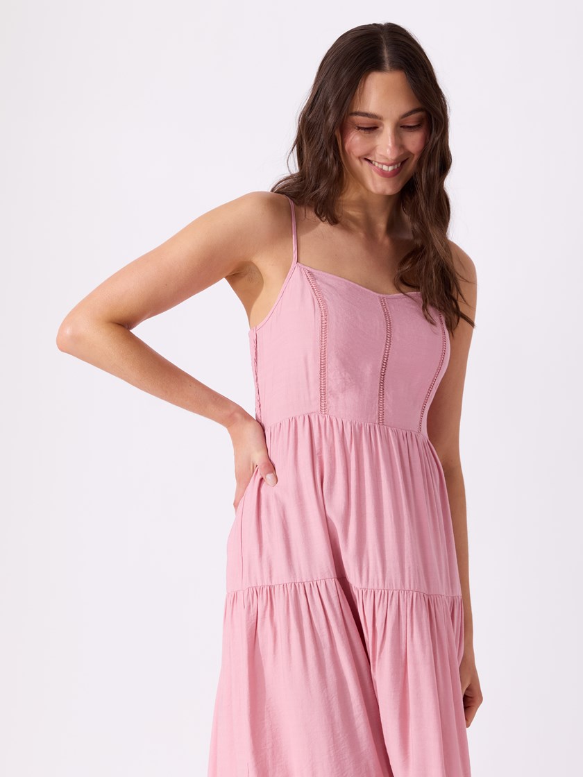 7515343 R32 7515343_R32-VAVITE-H26-details_chn=match_372_Annika kjole R32.jpg_