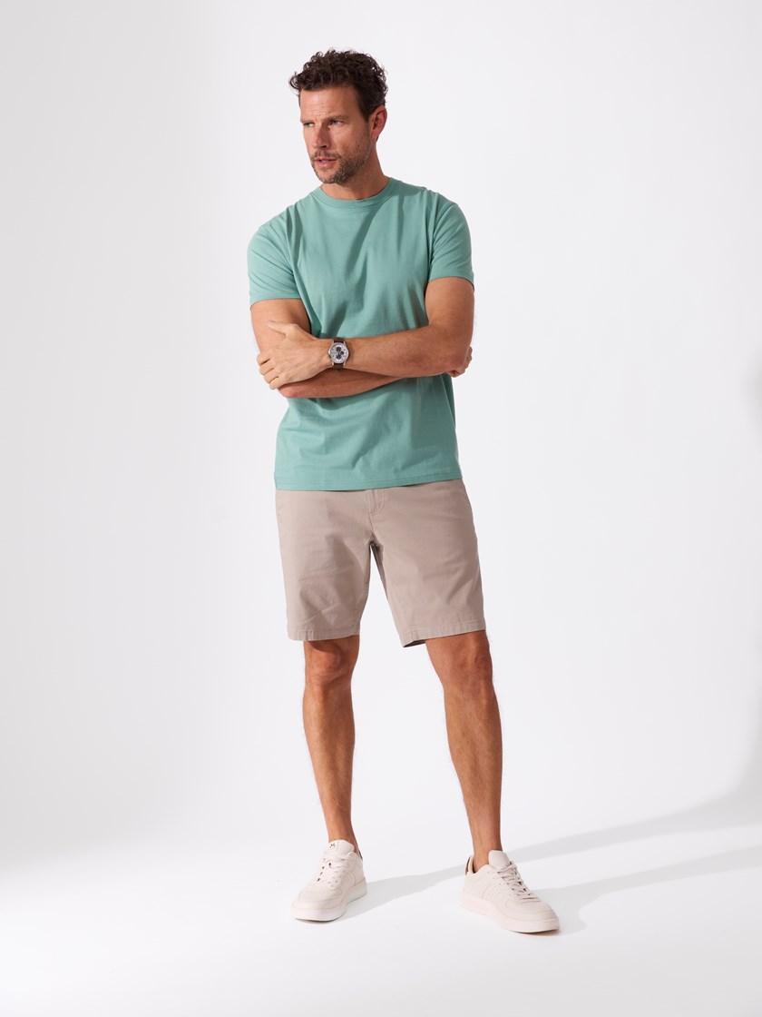 7515390 GJZ 7515390_GJZ-REDFORD-H26-Modell-Front_chn=match_3939_Joe t-skjorte GJZ.jpg_Front||Front