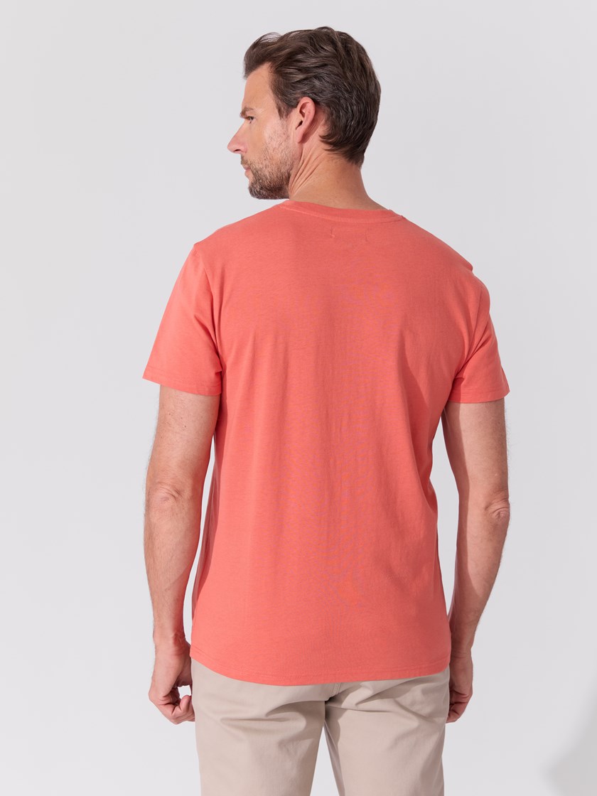 7515398 K3E 7515398_K3E-REDFORD-S26-Modell-Front_chn=match_7669_Hartford t-skjorte K3E.jpg_Front