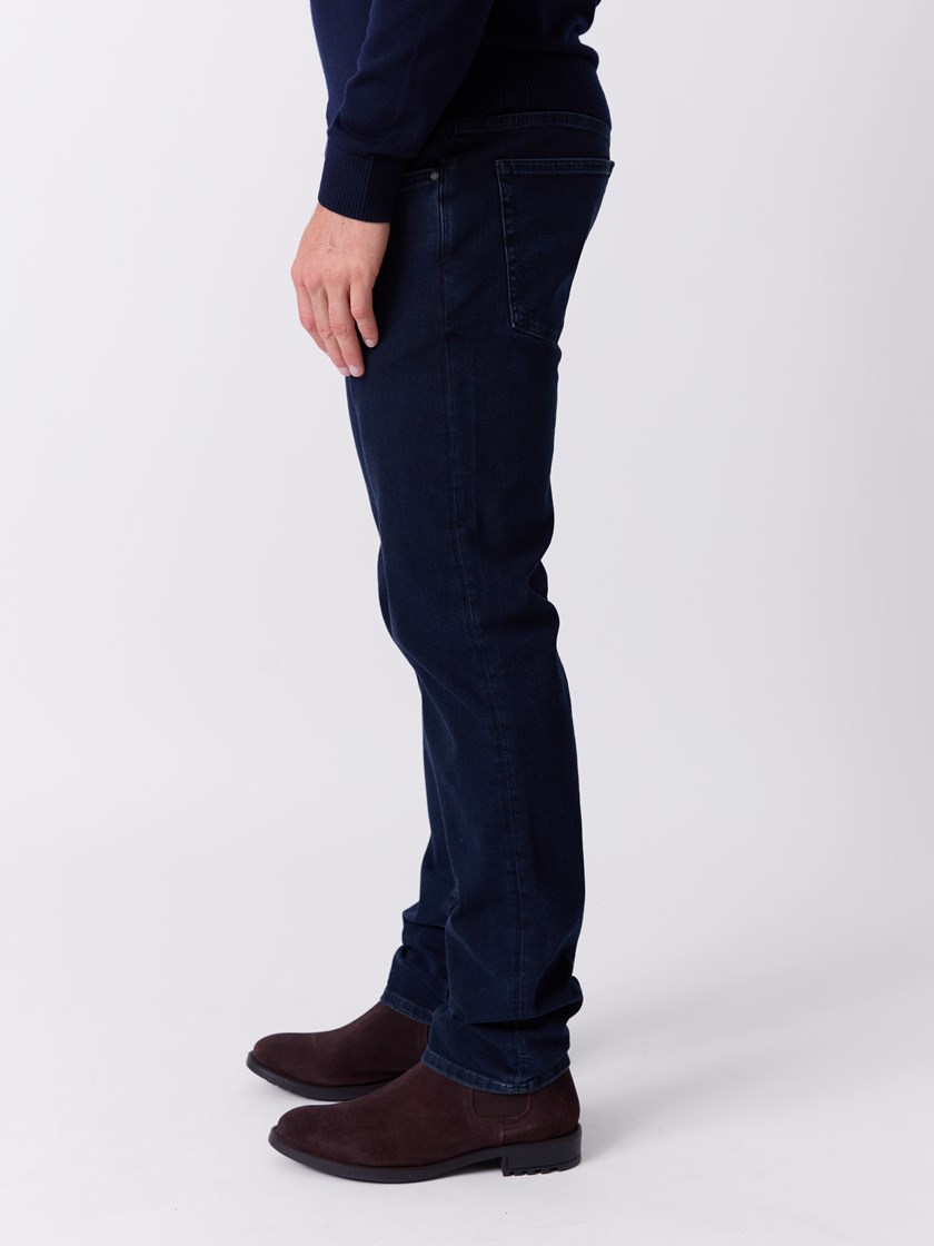 7515481 D05 7515481_D05-MARIOCONTI-NOS-Modell-Front_chn=match_815 – Kopi_Steve blueblack jeans D05.jpg_Front||Front