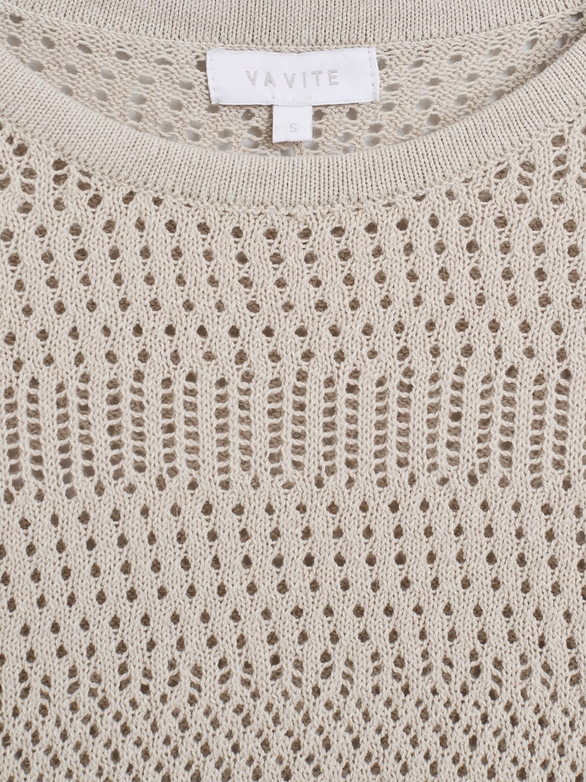 7515513 AMA 7515513_AMA-VAVITE-H26-Front_132_Philippa genser AMA.jpg_Front||Front