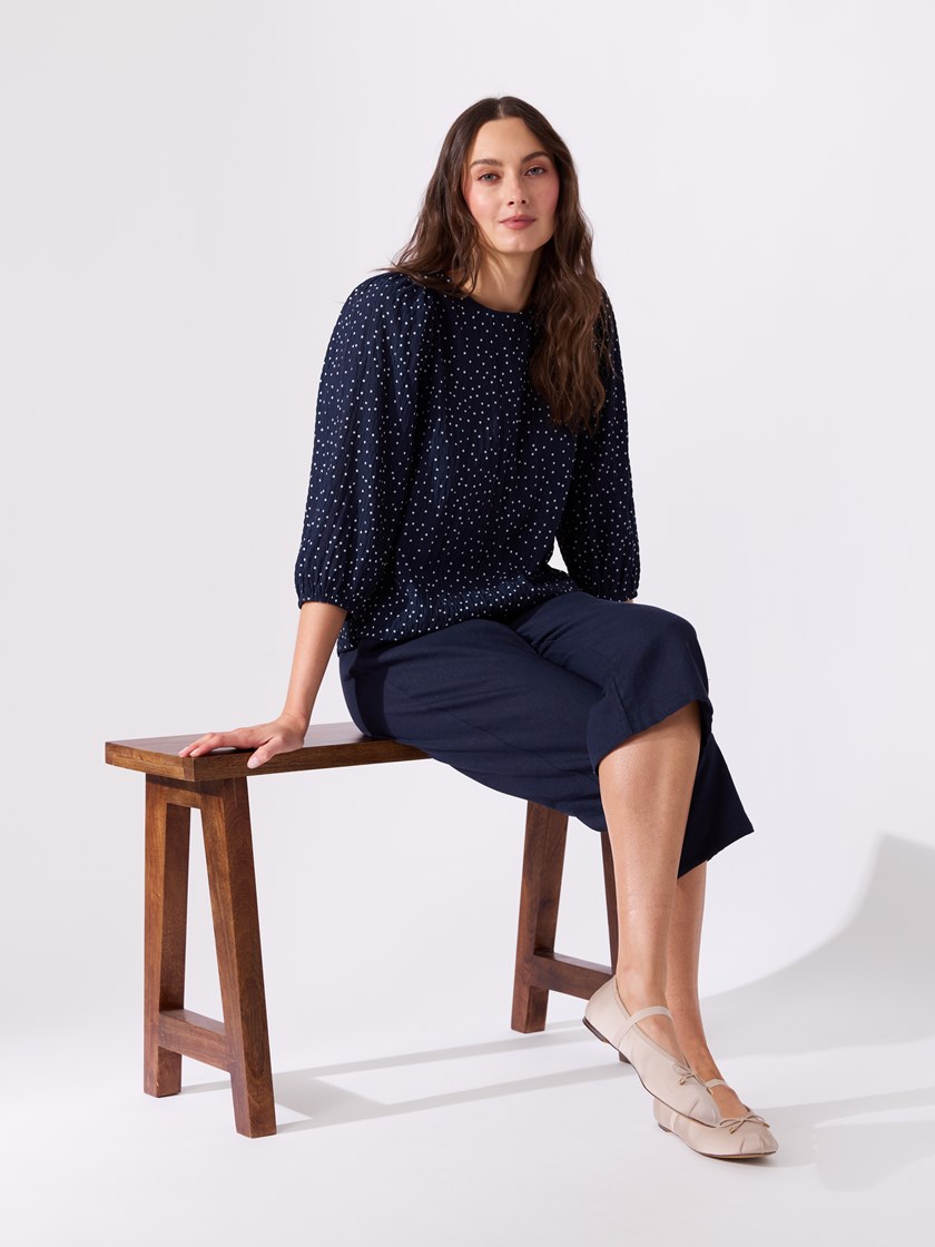 7515519 EM1 7515519_EM1-VAVITE-H26-Modell-Front_chn=match_4563_Leona bluse EM1.jpg_Front||Front