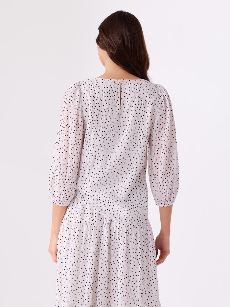 Leona bluse 7515519_O79-VAVITE-H26-Modell-Back_chn=match_7819_Leona bluse O79.jpg_Back