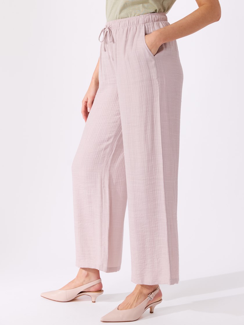 7515526 I2M 7515526_I2M-VAVITE-H26-Modell-Left_chn=match_5719_Zora bukse I2M.jpg_Left||Left