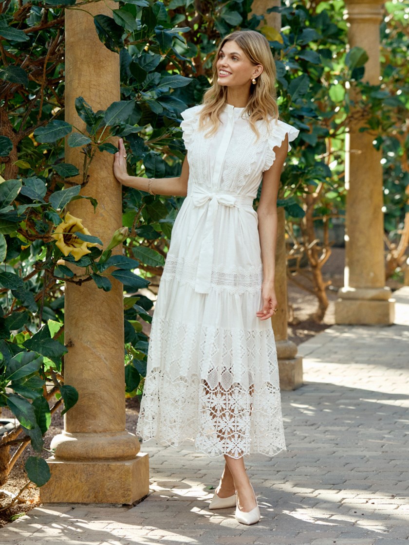 7515535 O68 7515535_O68-MARIEPHILIPPE-H26-Modell-front-kampanje-1_Sabrina kjole O68.jpg_