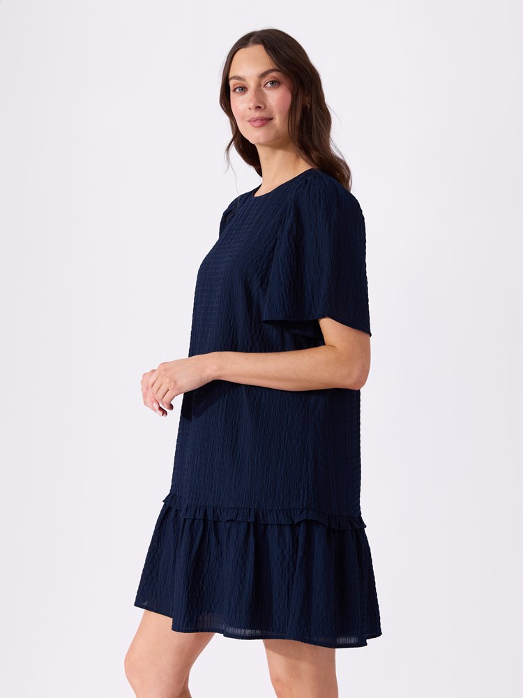 Charlotte kjole 7515540_EGS-VAVITE-H26-Modell-Left_chn=match_1394_Charlotte kjole EGS.jpg_Left