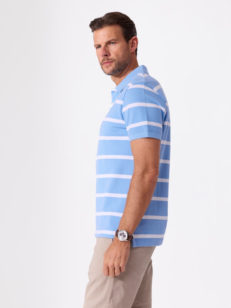 Morgan stripete pique 7515541_EAX-REDFORD-H26-Modell-Front_chn=match_3502_Morgan stripete pique EAX.jpg_Front||Front