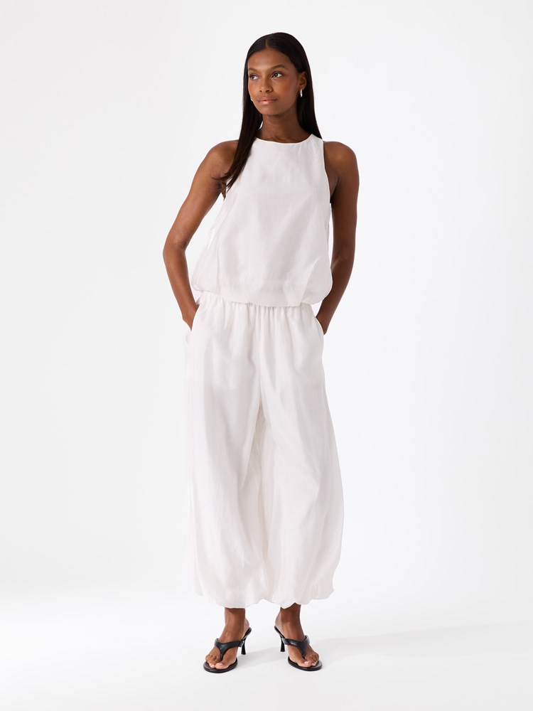 Peach bukse 7515590_O79-DONNA-H26-Modell-Front_chn=match_2011_Peach bukse O79.jpg_Front