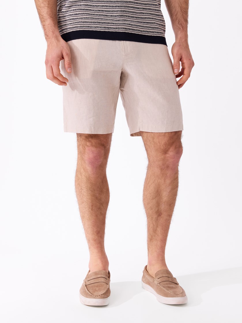 7515622 A9C 7515622_A9C-MARIOCONTI-H26-Modell-Front_chn=match_6187_Manuel linshorts A9C.jpg_Front||Front