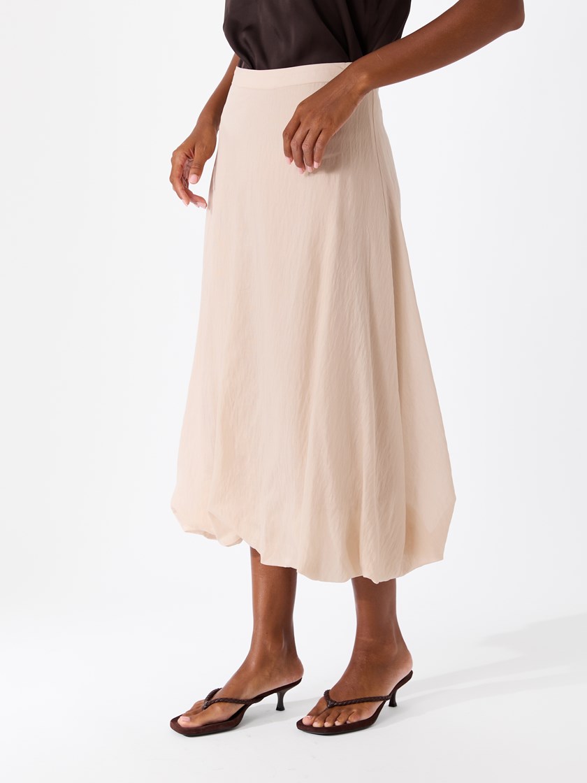 7515784 A9S 7515784_A9S-DONNA-H26-Modell-Front_chn=match_3237_Peach skjørt A9S.jpg_Front||Front