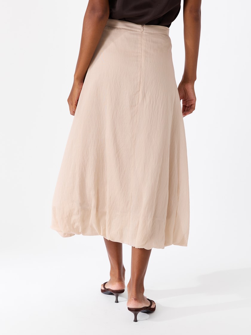 7515784 A9S 7515784_A9S-DONNA-H26-Modell-Front_chn=match_8739_Peach skjørt A9S.jpg_Front||Front